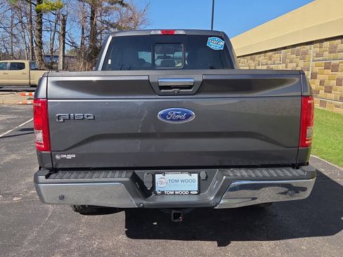 Used 2017 Ford F150 XLT w/ Equipment Group 302A Luxury image 10