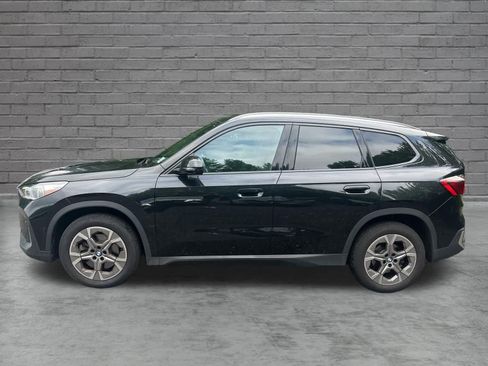 Used 2023 BMW X1 xDrive28i w/ Premium Package AWD/4WD image 2