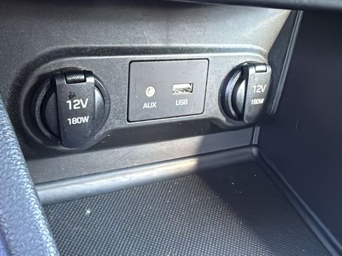 Used 2022 Hyundai Accent SE FWD image 15