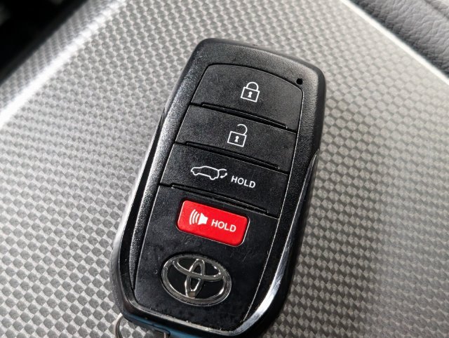 Used 2026 Toyota Sequoia Limited w/ TRD Off-Road Package AWD/4WD image 31