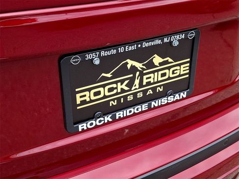 Used 2023 Nissan Kicks SR image 30