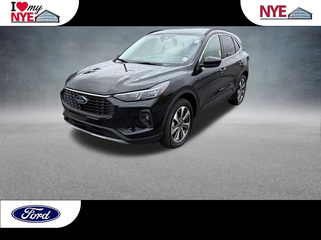 Used 2025 Ford Escape Platinum AWD/4WD 360° Tour
