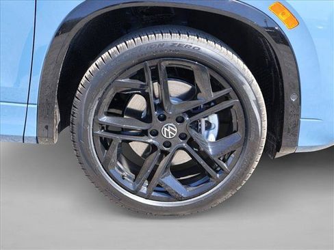 New 2026 Volkswagen Tiguan SE R-Line AWD/4WD image 10