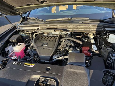 Used 2023 Lexus RX 350 Premium image 28