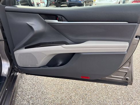 Used 2024 Toyota Camry SE FWD image 39