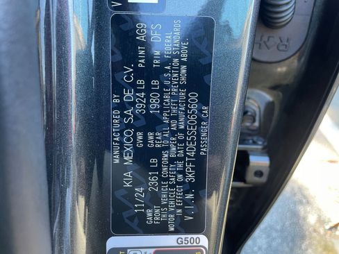 Used 2025 Kia K4 LXS image 28