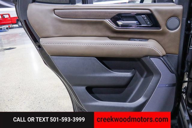 Used 2025 GMC Yukon Denali Ultimate AWD/4WD image 44