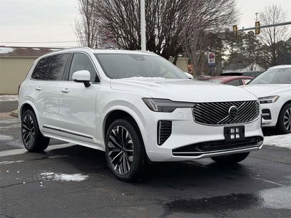 New 2026 Volvo XC90 B6 Plus w/ Protection Package Premier