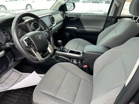 Used 2021 Toyota Tacoma SR5 image 34