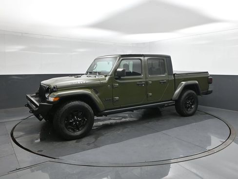 Used 2022 Jeep Gladiator Sport AWD/4WD image 30