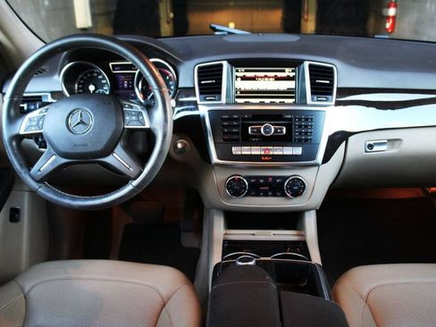 Used 2015 Mercedes-Benz ML 250 BlueTEC 4MATIC image 17