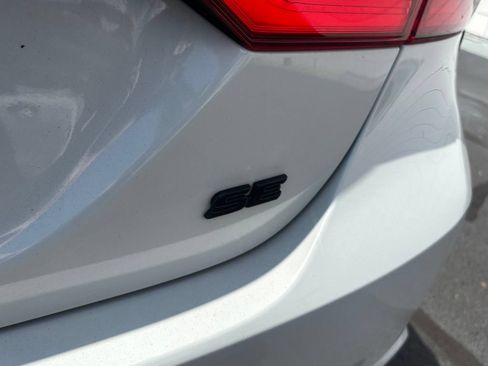 Used 2023 Toyota Camry SE FWD image 32
