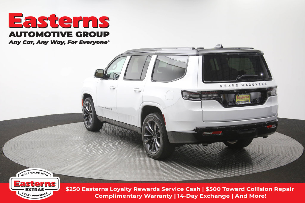 Used 2025 Jeep Grand Wagoneer Series III w/ Rear Seat Video Group 1 AWD/4WD image 71