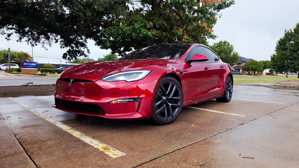 Used 2023 Tesla Model S AWD/4WD image 1