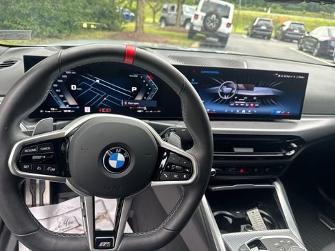Used 2025 BMW M240i Coupe RWD image 18