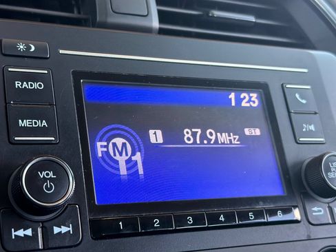 Used 2021 Honda Civic LX image 18