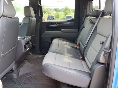 Used 2026 Chevrolet Silverado 1500 ZR2 AWD/4WD image 45