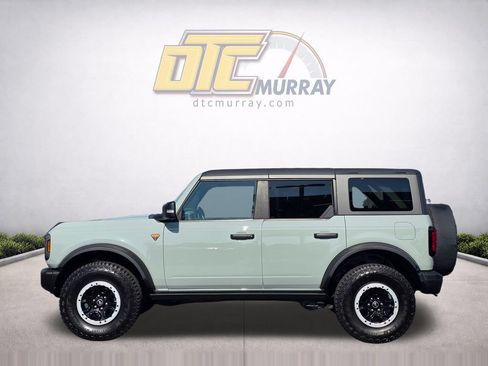 Used 2023 Ford Bronco Badlands w/ Sasquatch Package AWD/4WD image 8