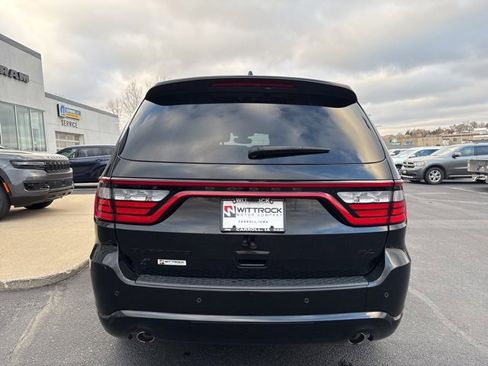Used 2022 Dodge Durango R/T w/ Blacktop Package image 8
