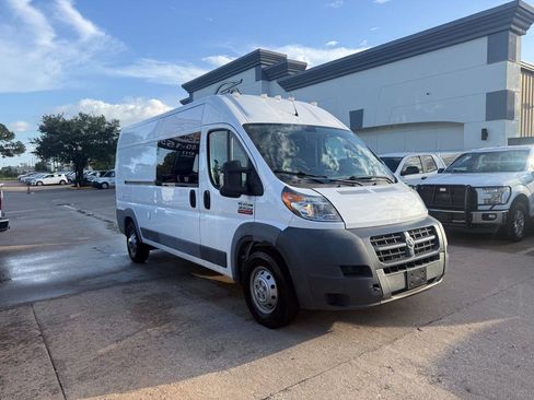 Used 2018 RAM ProMaster 3500 w/ Interior Convenience Group FWD image 2