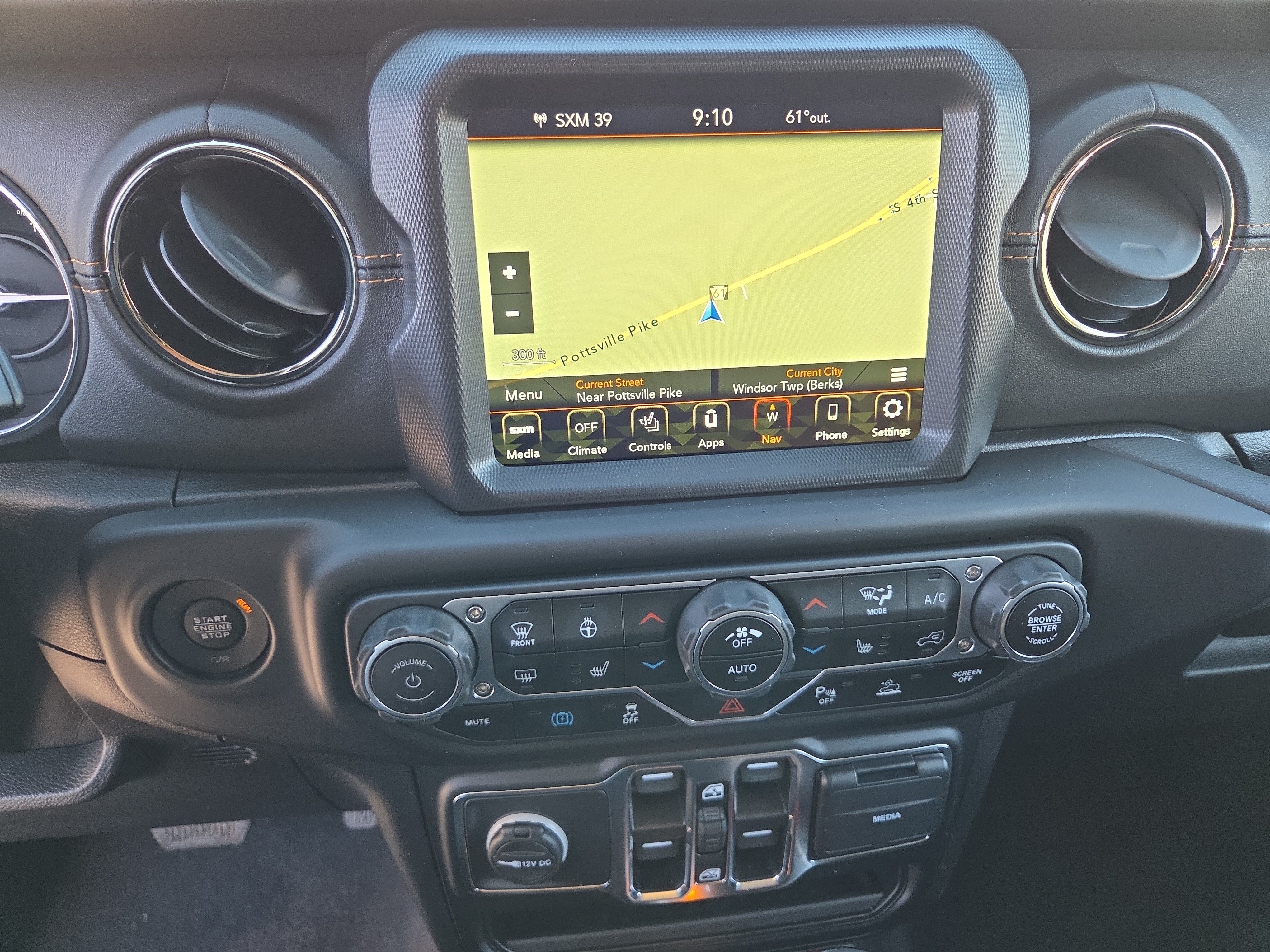 Certified 2021 Jeep Wrangler Unlimited Sahara AWD/4WD image 26