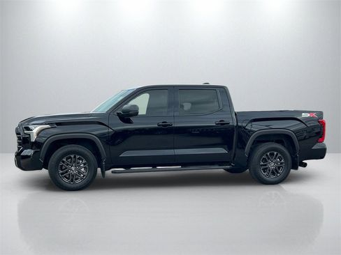 Used 2025 Toyota Tundra SR5 image 8