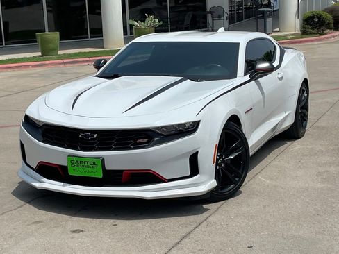 Used 2023 Chevrolet Camaro LT w/ Redline Edition RWD image 9