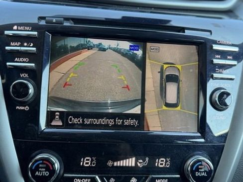 Used 2021 Nissan Murano SL image 24