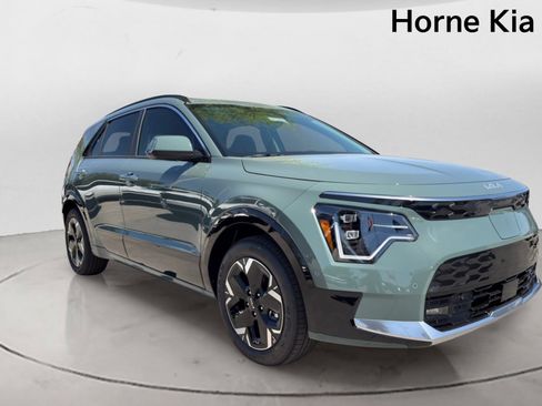 New 2026 Kia Niro Wave FWD image 2