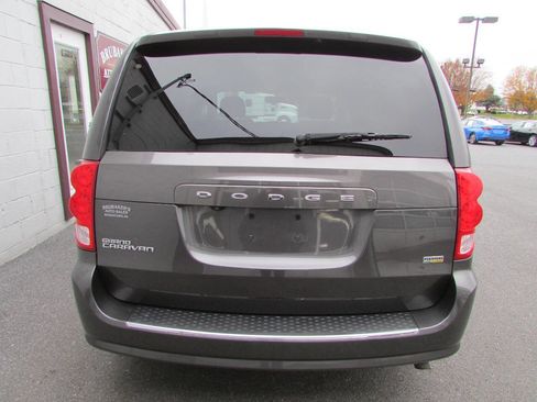 Used 2017 Dodge Grand Caravan SE w/ Power Window Group image 3