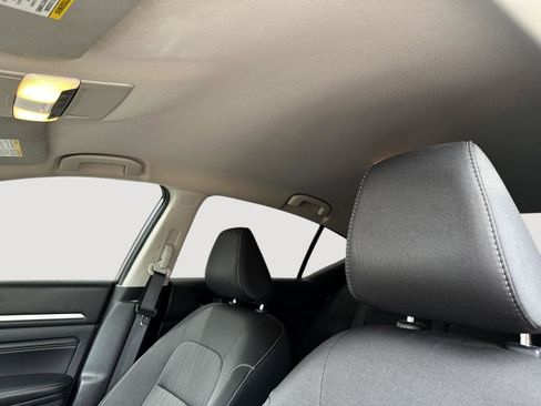 Used 2021 Nissan Altima 2.5 SV FWD image 19