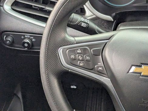 Used 2023 Chevrolet Malibu LT image 17