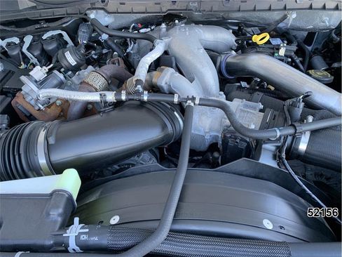 Used 2022 Ford F550 2WD Regular Cab Super Duty image 13