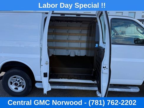 Used 2025 GMC Savana 2500 w/ Driver Convenience Package RWD image 10