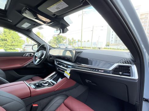 New 2026 BMW X6 xDrive40i w/ Executive Package image 21