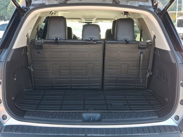 Used 2022 Nissan Pathfinder SL AWD/4WD image 30