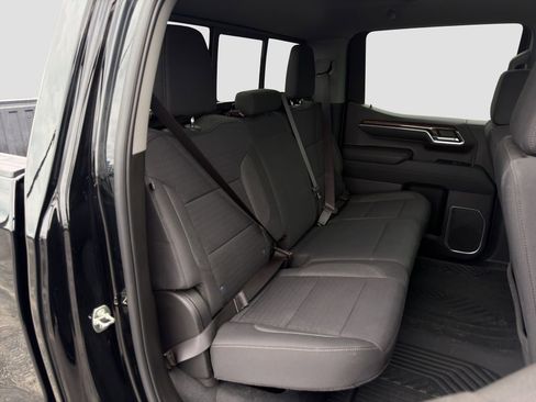 Used 2023 Chevrolet Silverado 1500 LT Trail Boss w/ Convenience Package II AWD/4WD image 29