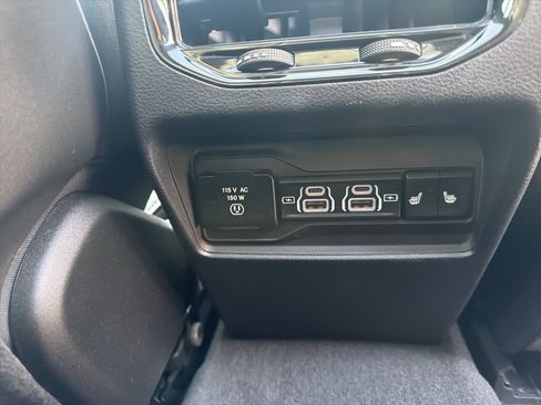 Certified 2022 Jeep Grand Cherokee Limited image 26