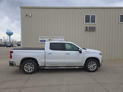 Used 2022 Chevrolet Silverado 1500 LTZ image 1