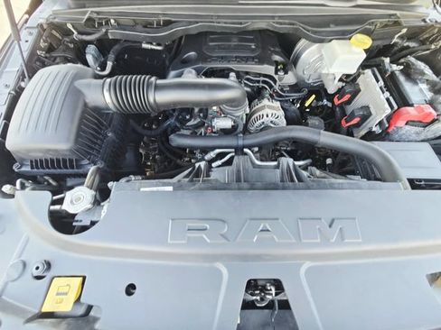 Used 2019 RAM 1500 Limited AWD/4WD image 39