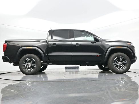 Used 2025 GMC Canyon AT4 w/ Technology Plus Package image 56