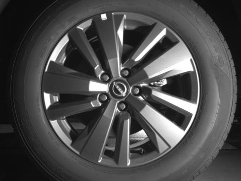 Used 2025 Nissan Pathfinder SV FWD image 14
