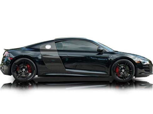 Used 2011 Audi R8 V10 AWD/4WD image 2