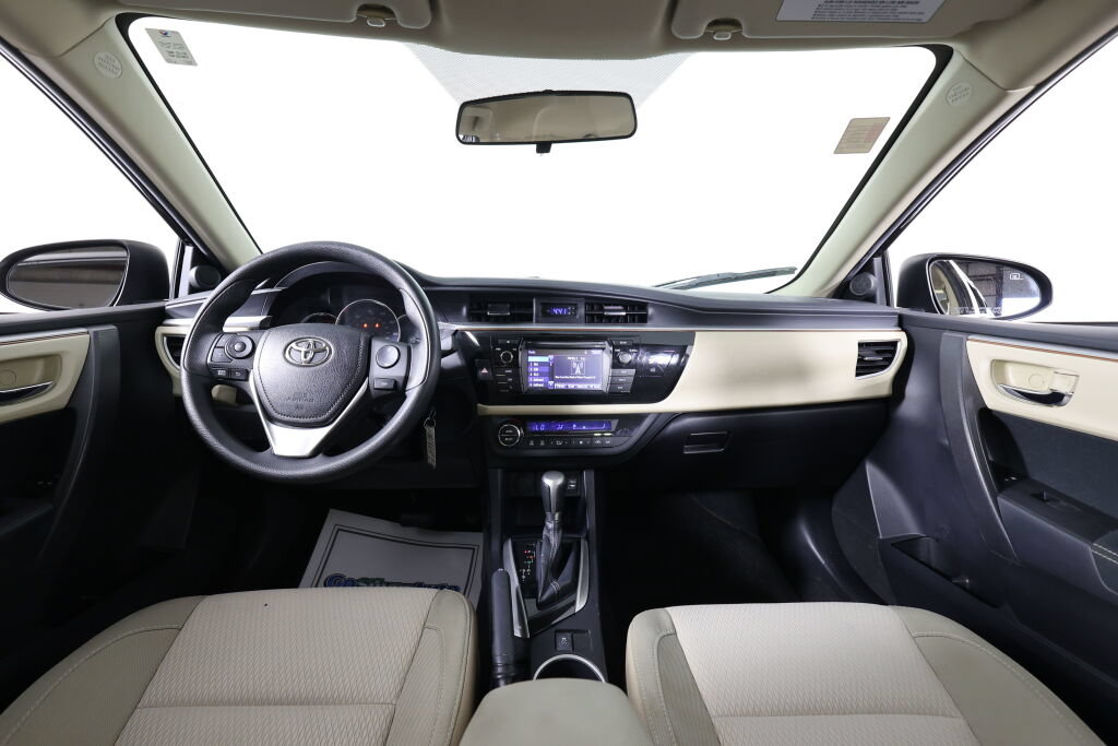 Used 2014 Toyota Corolla LE FWD image 27