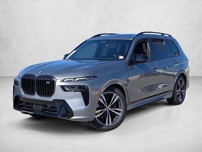 New 2025 BMW X7 M60i w/ Climate Comfort Package