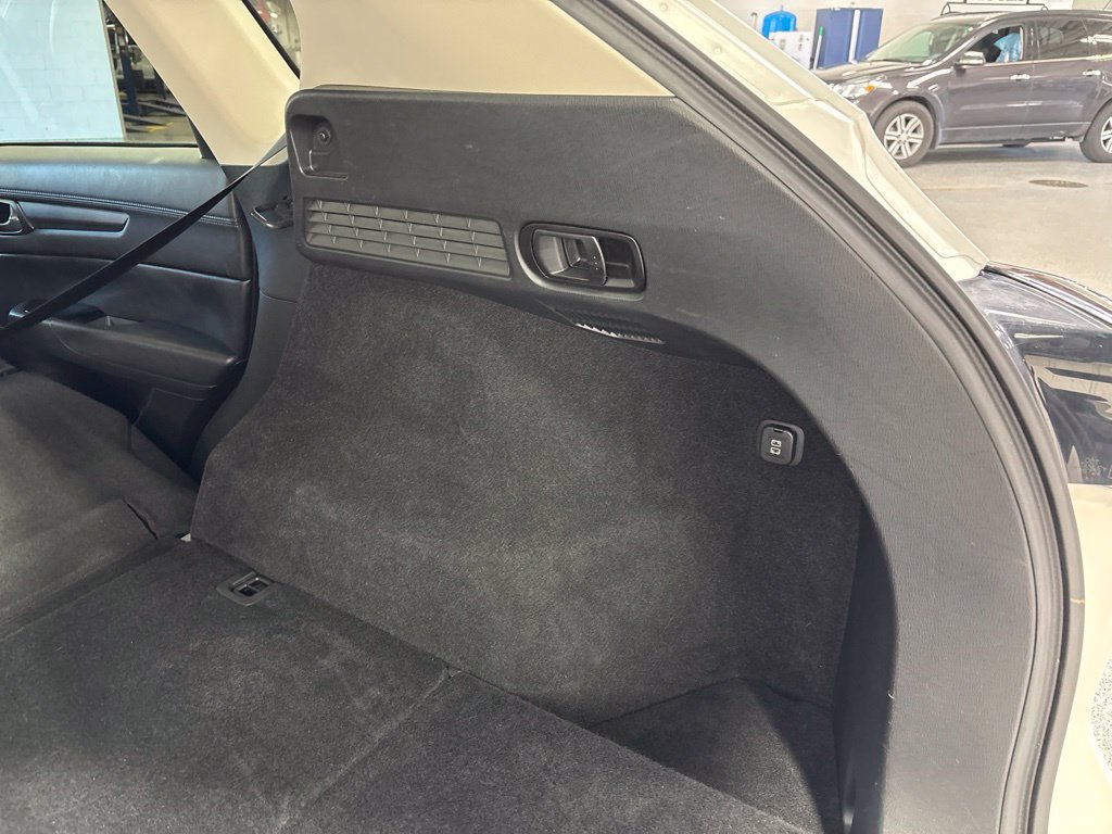 Used 2025 MAZDA CX-5 AWD 2.5 S w/ Preferred Package image 43