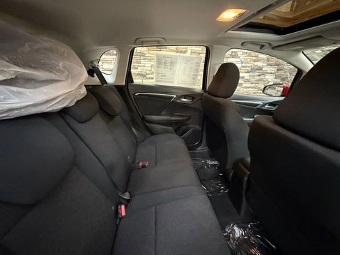 Used 2016 Honda Fit EX image 29