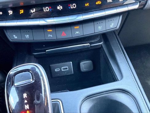 Used 2024 Cadillac XT4 Sport AWD/4WD image 25