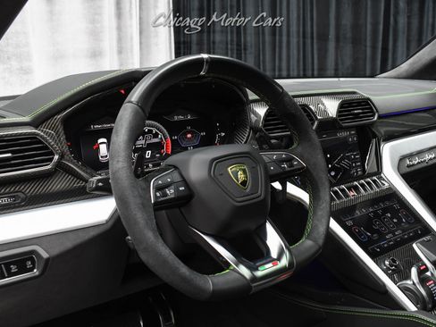 Used 2020 Lamborghini Urus image 9