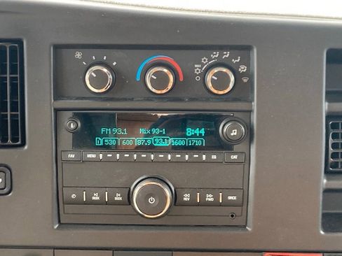 New 2026 Chevrolet Express 3500 w/ Power Convenience Package RWD image 8